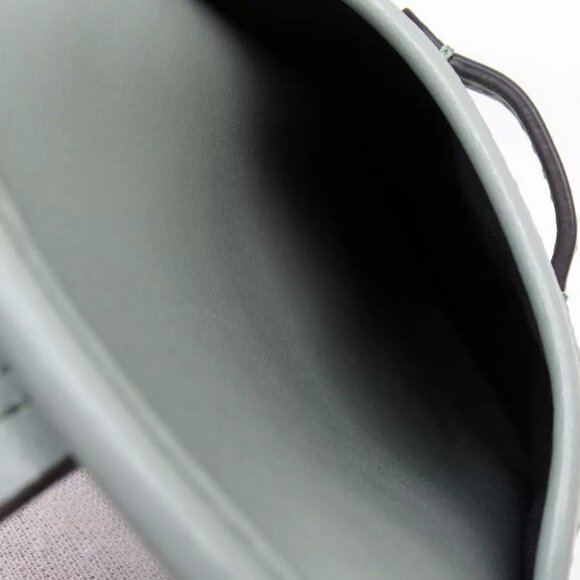 Auth FENDI Smartphone case holder Phone holder Pale green leather - Picture 15 of 16